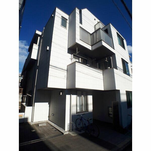 物件外観写真1　( )