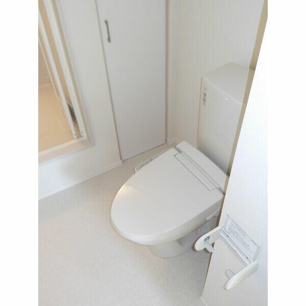 物件内観写真9　( )