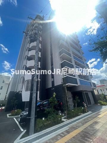 物件外観写真3　(おしゃれな外観です)