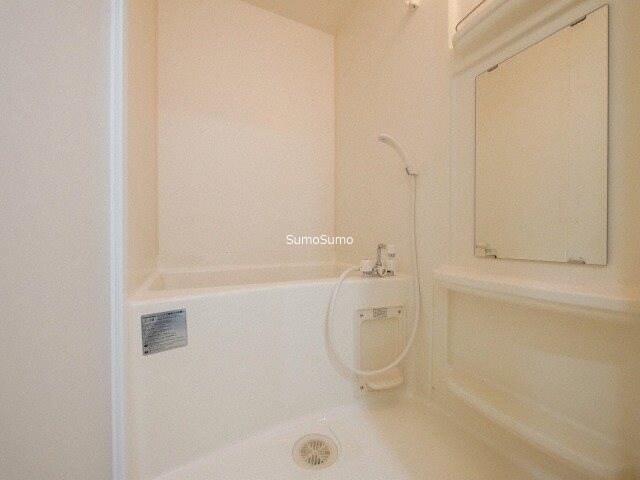 物件内観写真8　(ゆったり過ごせるお風呂です)