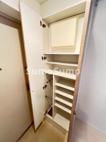 物件内観写真12　(大きなものも収納できそうです)