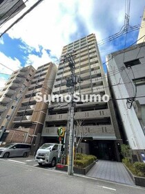 大阪メトロ千日前線 阿波座駅 15階建 築18年の外観写真