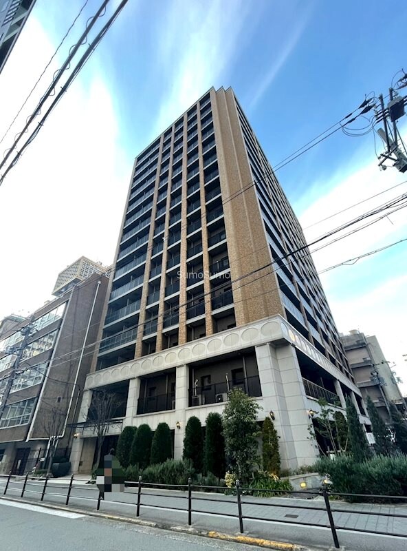 物件外観写真1　(きれいな外観です)