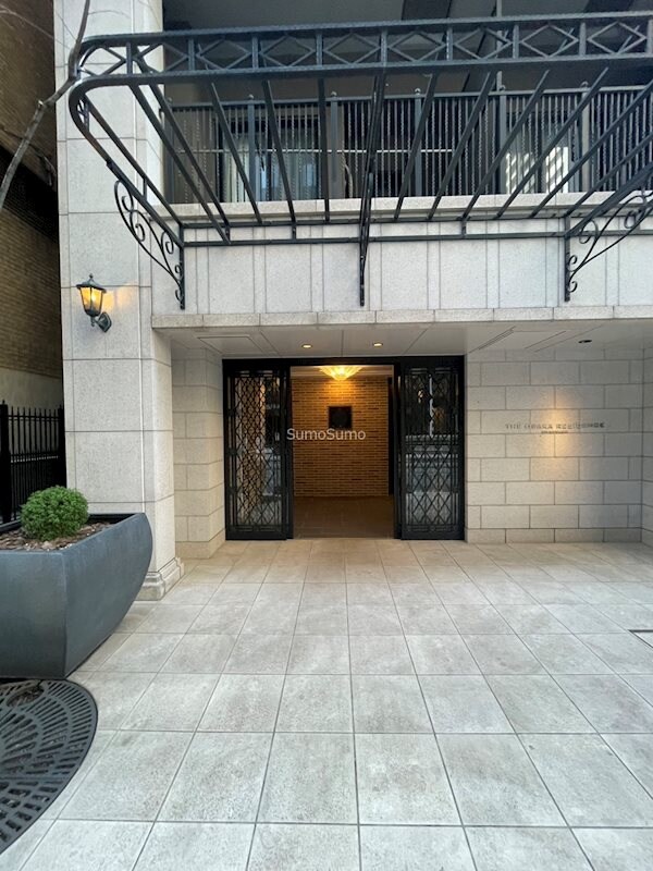 物件外観写真2　(建物の内部です)