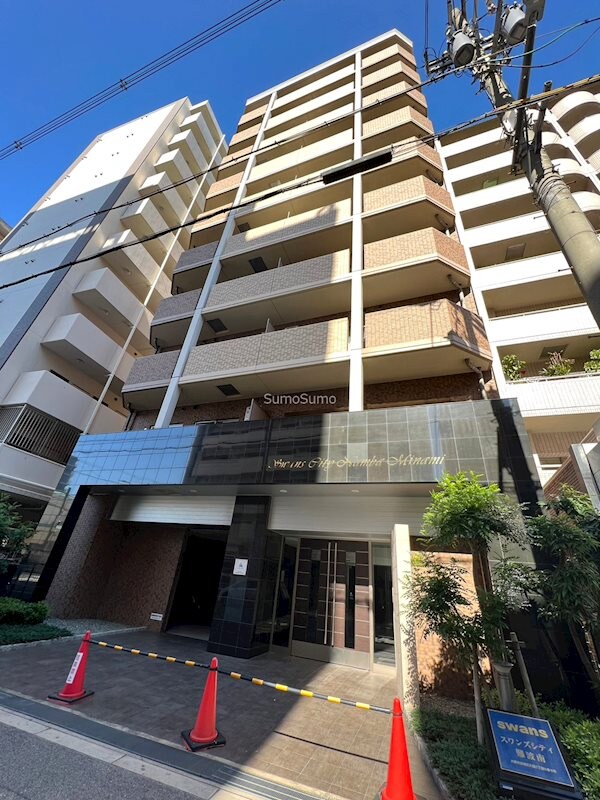 物件外観写真1　(外観もきれいです)