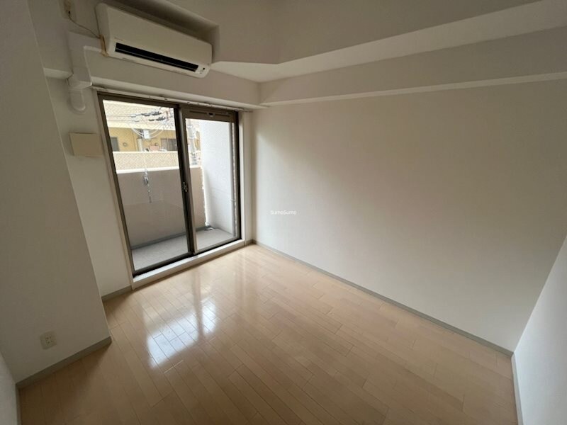 物件内観写真5　(居間です)