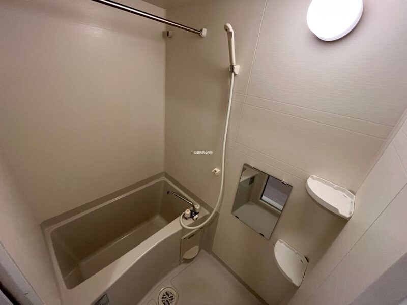 物件内観写真8　(日々の暮らしに欠かせないお風呂です)