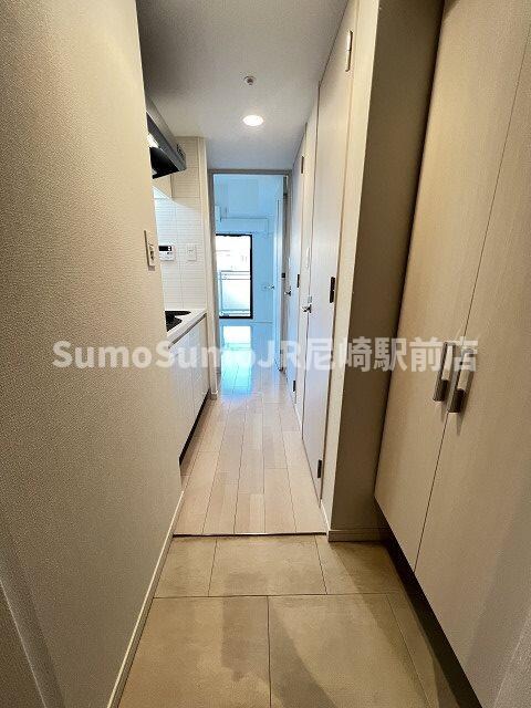 物件内観写真5　(きれいな玄関です)