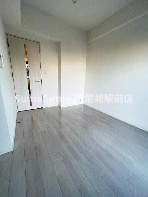 物件内観写真8　(落ち着いて過ごせるお部屋なので、寝室にいかがでしょうか)