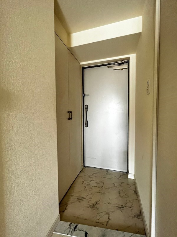 物件内観写真4　(玄関です)