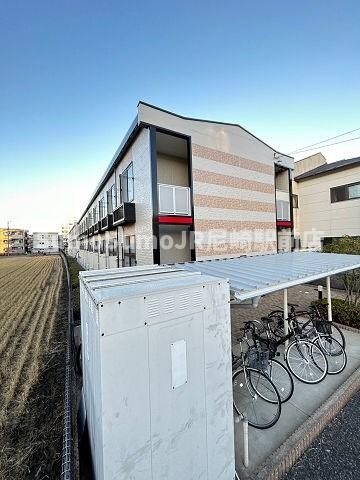 物件外観写真1　(外観も気になるポイント)