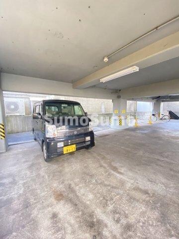 物件外観写真3　(カースペースがあります)