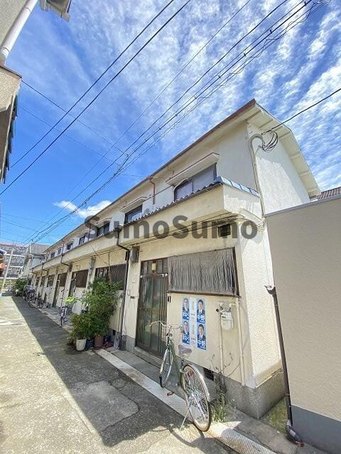 物件外観写真1　(建物外観を気になさる方へ、見た目の良い物件です)