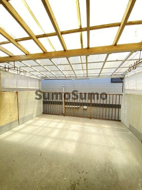 物件内観写真8　(バルコニー付きです)