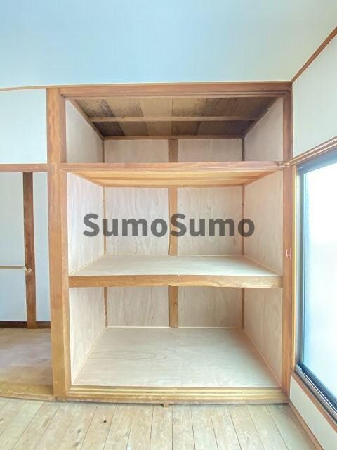 物件内観写真13　(収納スペース豊富です)