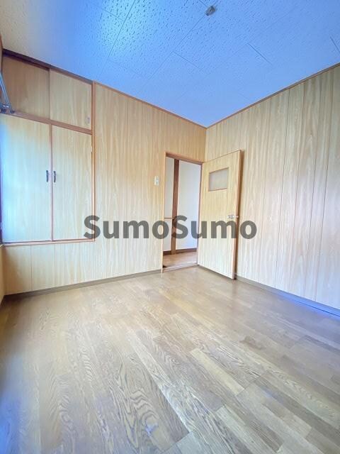 物件内観写真23　(ゆったり過ごせる居間です)