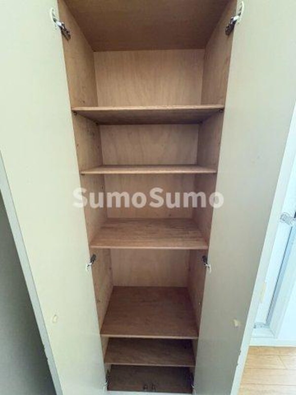 収納(便利な収納スペースです)