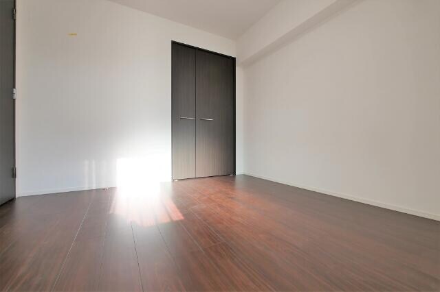 物件内観写真3　( )