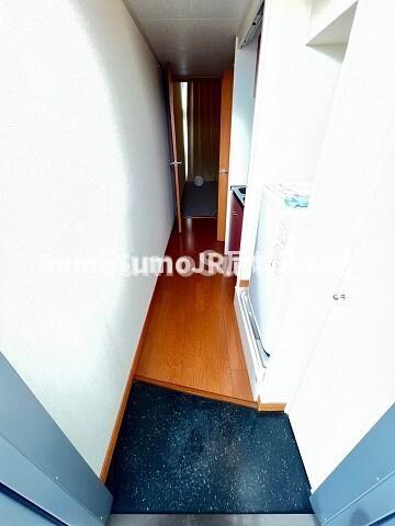 物件内観写真3　(シンプルで使いやすい玄関です)