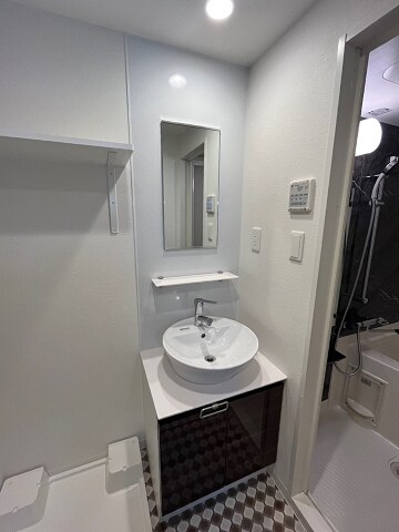 物件内観写真11　(洗面所です)