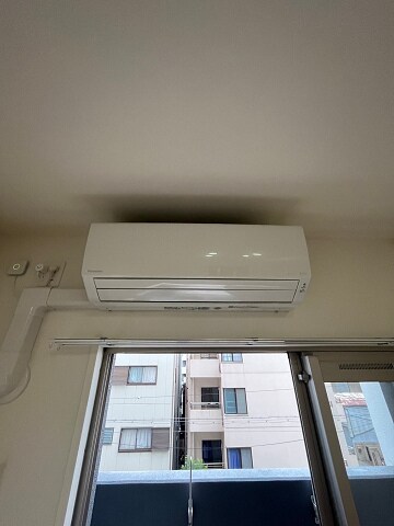 物件内観写真17　(ゆったりとしたリビングです)