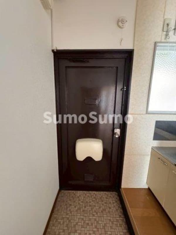 玄関(明るい玄関です)