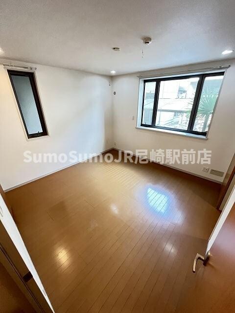 物件内観写真16　(寝室です)