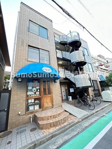 物件外観写真1　(きれいな外観です)