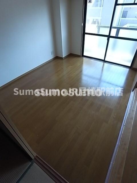 物件内観写真6　(寝室にいかがでしょうか)