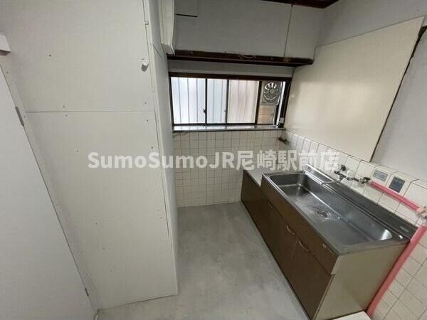 物件内観写真4　(キッチンでお料理をお楽しみください)