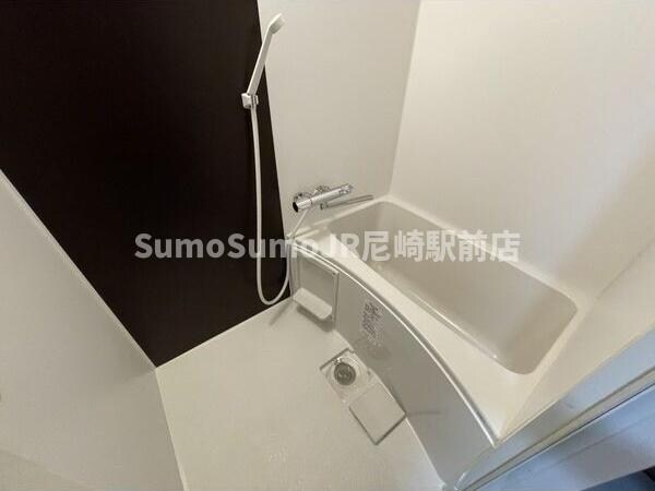 物件内観写真5　(日々の暮らしに欠かせないお風呂です)