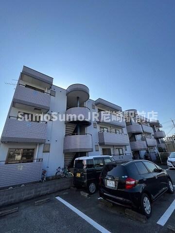 物件外観写真1　(物件の外観です)