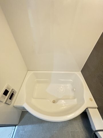 物件内観写真21　(落ち着いた空間のお風呂です)