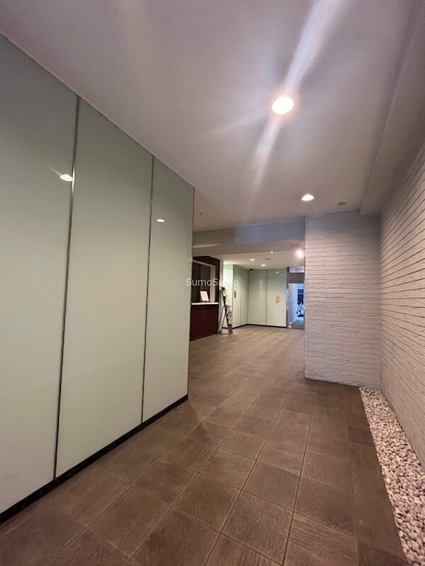 物件外観写真3　(建物の内部です)