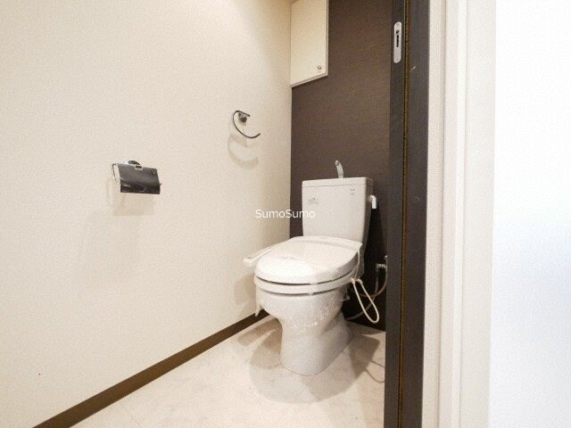 物件内観写真11　(清潔感のあるトイレです)