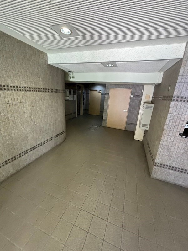 物件外観写真3　(ロビーです)