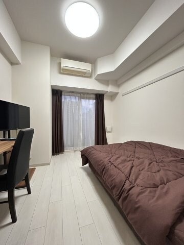 物件外観写真2　(こちらの居間で趣味の時間をお楽しみください)