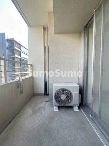 物件内観写真10　(外からの目が気にならないバルコニーで洗濯物が干せます)