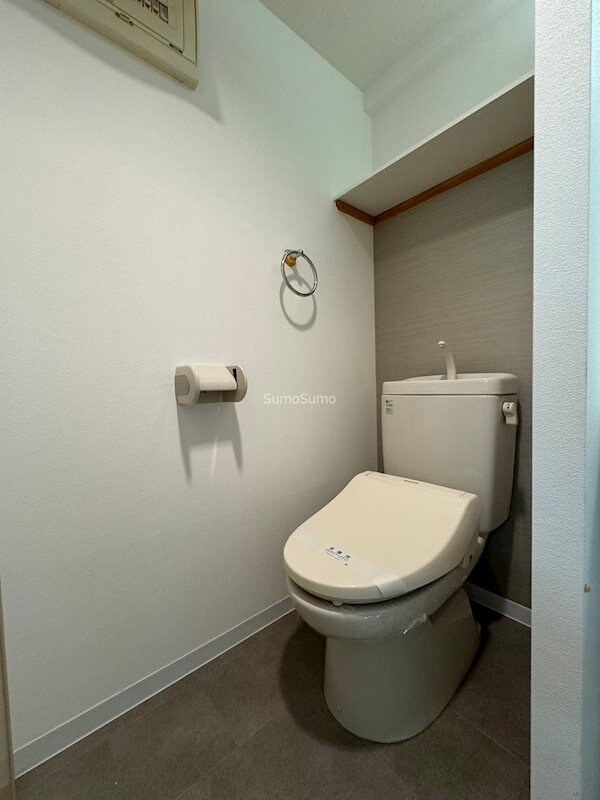 物件内観写真10　(清潔感のあるトイレです)