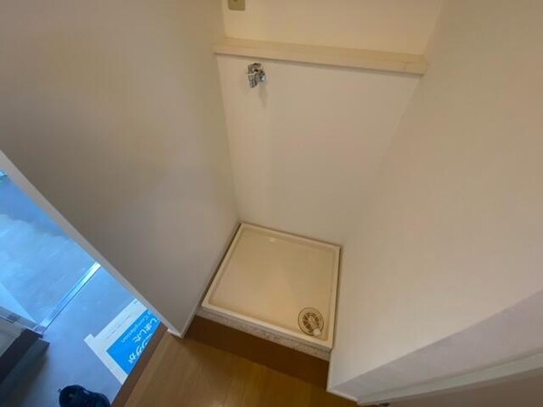 建物設備(洗濯機置き場 )