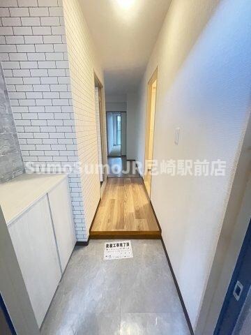 物件内観写真6　(玄関です)