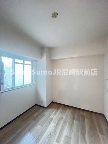 物件内観写真18　(おしゃれなリビングです)