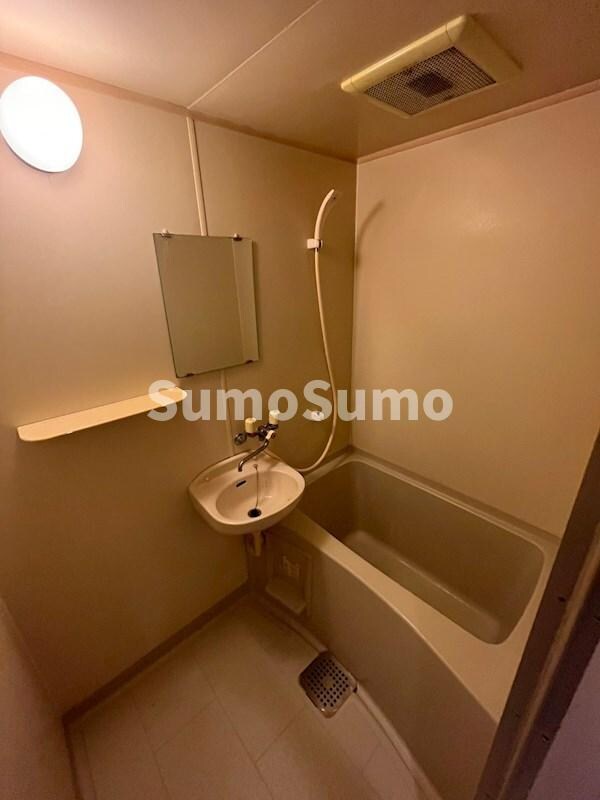 物件内観写真8　(ゆったり過ごせるお風呂です)