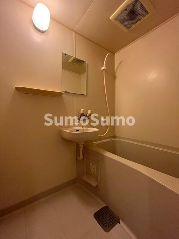 物件内観写真11　(お風呂です)