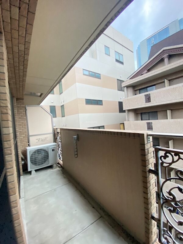 物件内観写真8　(バルコニー付きです)