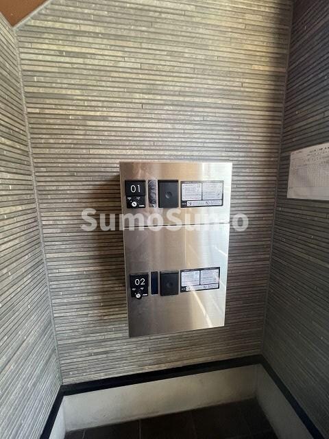 物件外観写真2　(きれいな外観です)