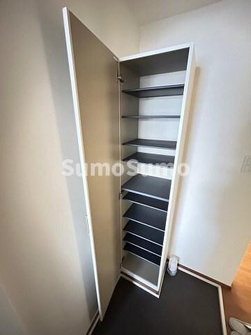 物件内観写真17　(大きなものも収納できそうです)