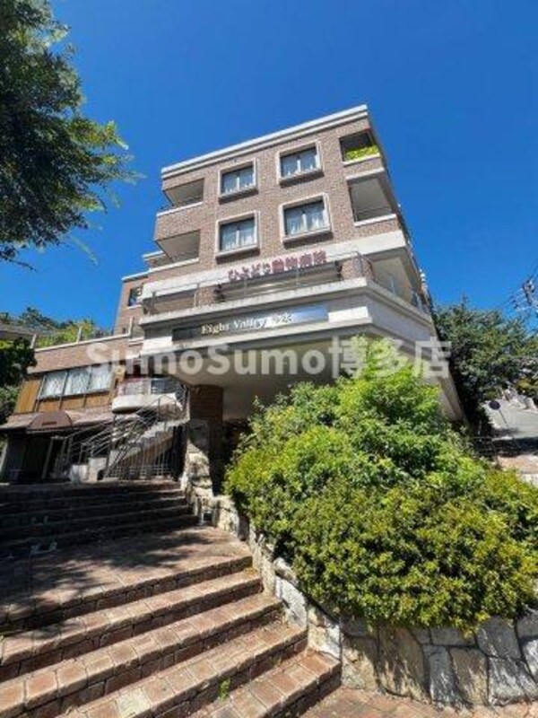 外観(落ち着いた雰囲気の外観です)