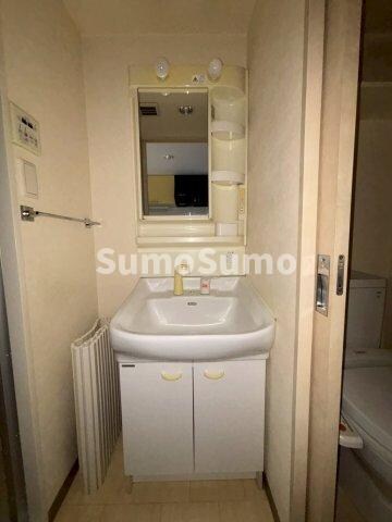 物件内観写真12　(使いやすい洗面所です)