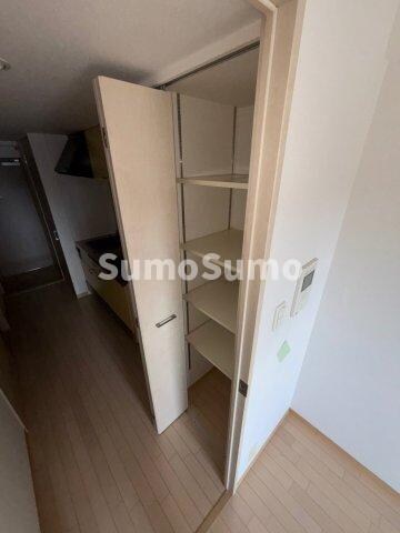 物件内観写真14　(収納のためのスペースです)